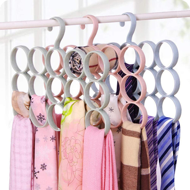 15-Ring Plastic Scarf & Accessory Hanging Storage Organizer Rack