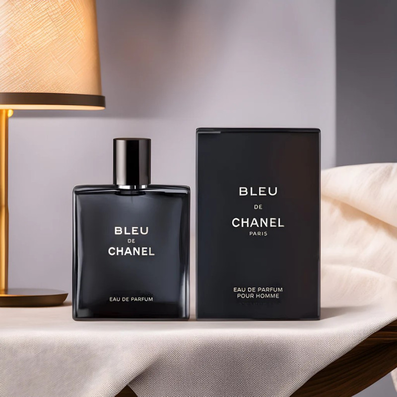 Chanel Bleu De Chanel Sophisticated Woody-Aromatic Parfum for Men - 100ml