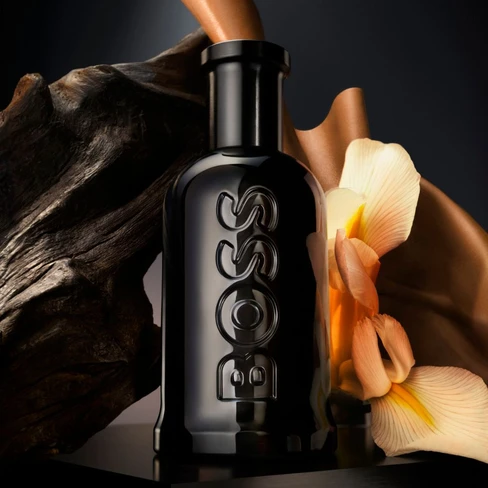 Hugo Boss Bottled Sophisticated Woody Ambery Eau de Parfum for Men - 100ml
